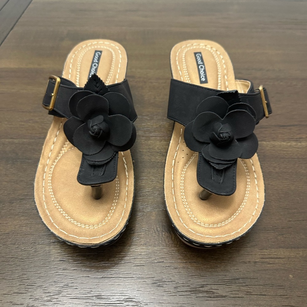 Flora Black Wedge Sandals - Size 8